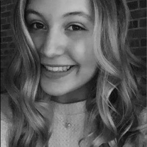 Meet your Posher, Kat